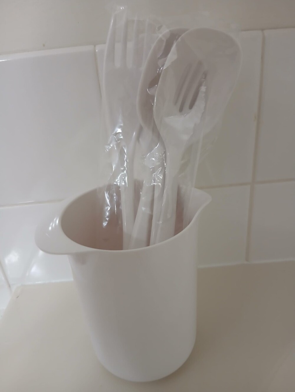 NEW White Kitchen Utensil Set
